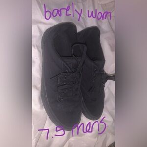 black vans barely worn